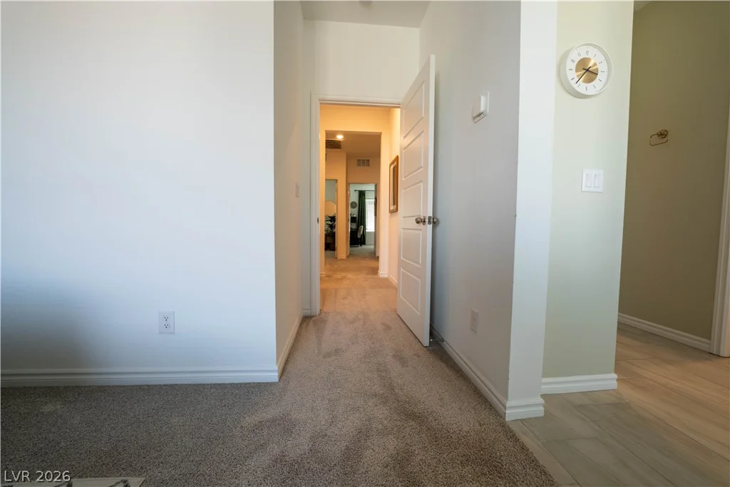 600 Carriage Hill, Las Vegas, NV 89138