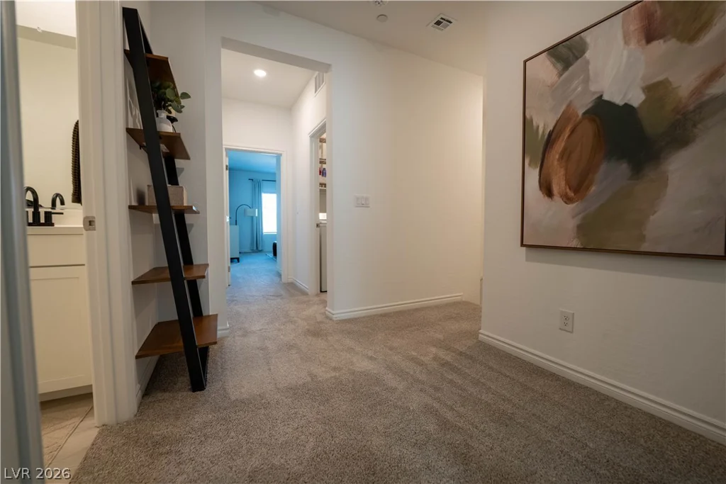 600 Carriage Hill, Las Vegas, NV 89138