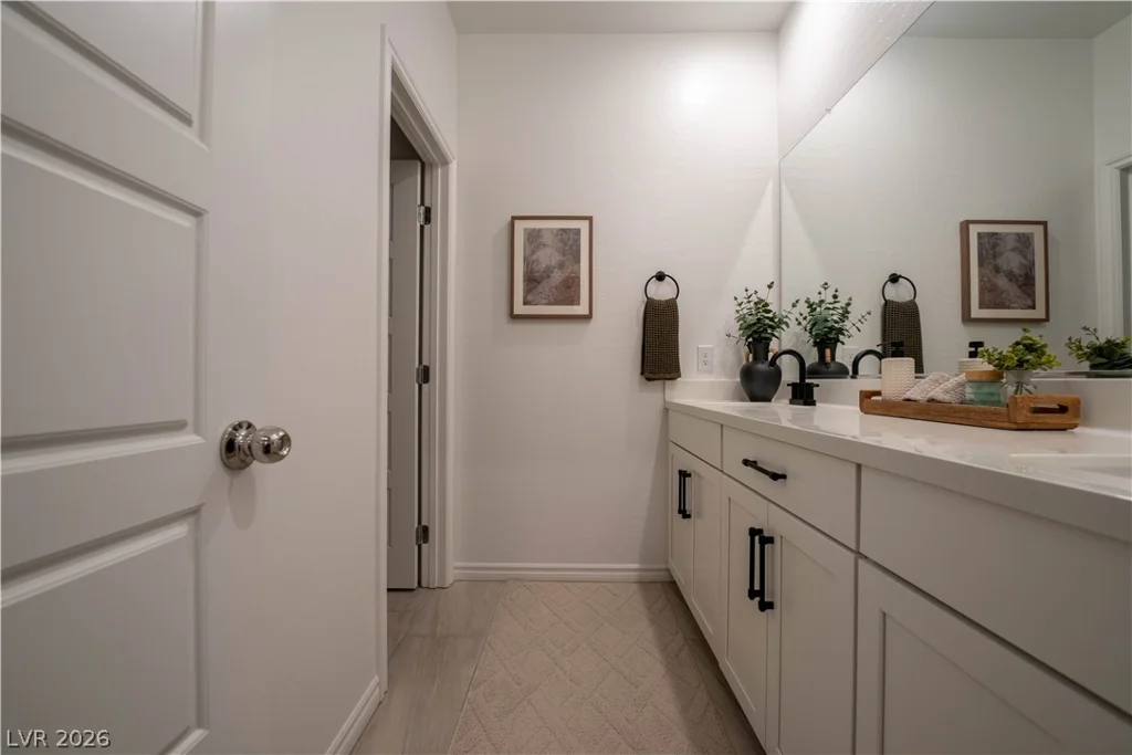 600 Carriage Hill, Las Vegas, NV 89138