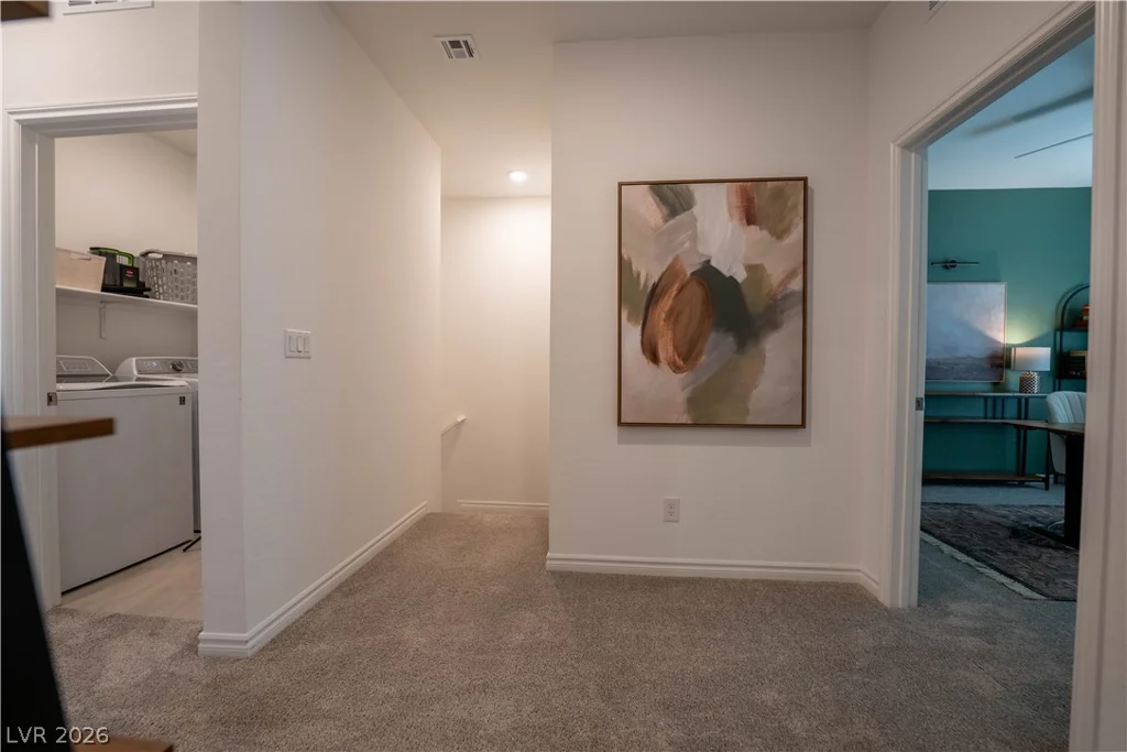600 Carriage Hill, Las Vegas, NV 89138