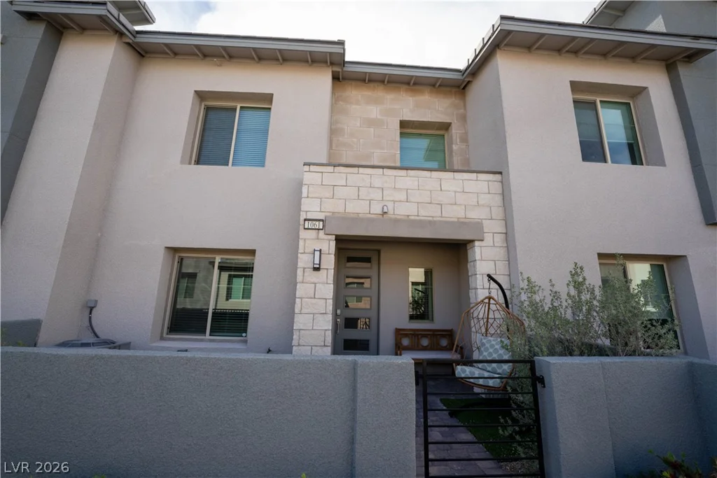 600 Carriage Hill, Las Vegas, NV 89138