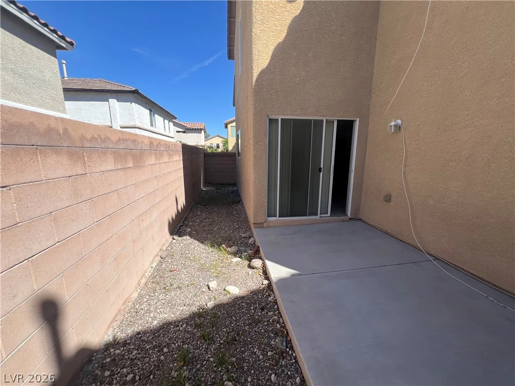 92 Peachtree Hill, Las Vegas, NV 89183