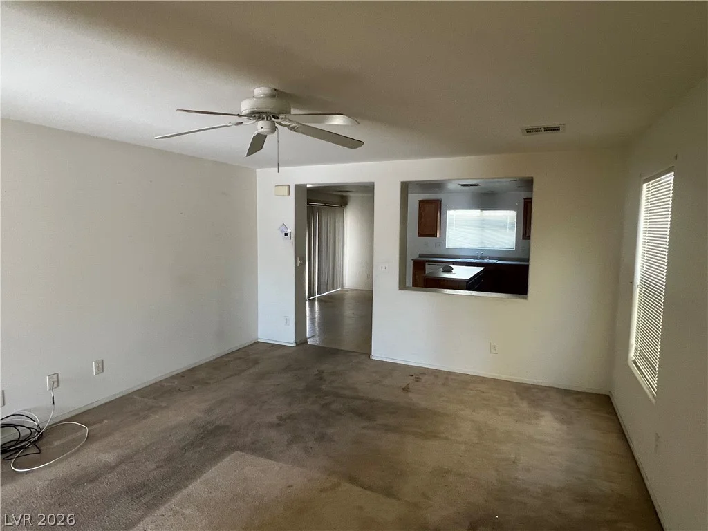 92 Peachtree Hill, Las Vegas, NV 89183