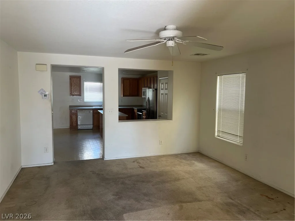 92 Peachtree Hill, Las Vegas, NV 89183