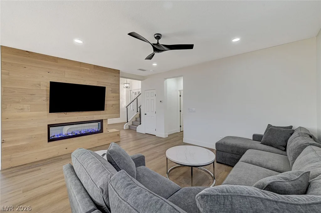 1317 Fox Acres, Las Vegas, NV 89134
