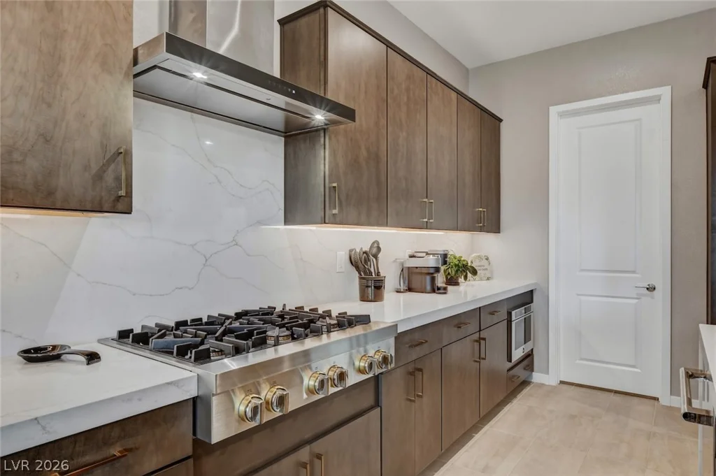 5702 Kings Bluff, Las Vegas, NV 89131