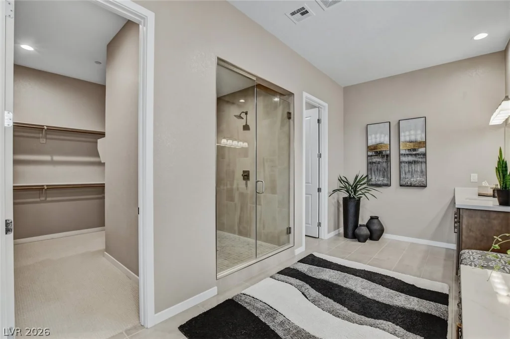 5702 Kings Bluff, Las Vegas, NV 89131