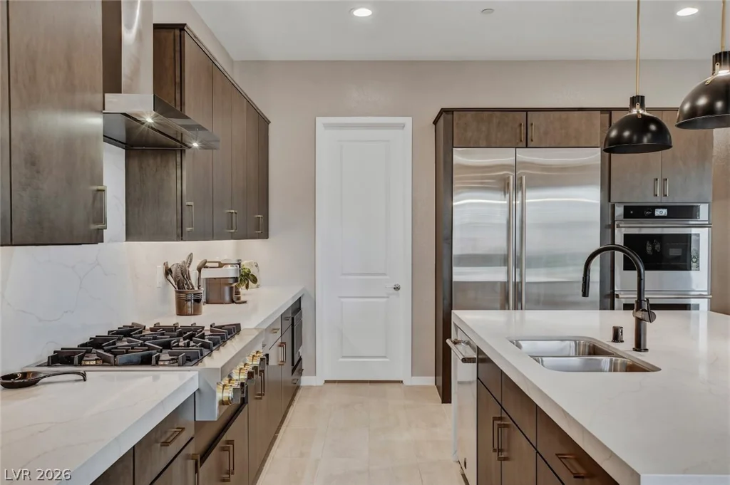 5702 Kings Bluff, Las Vegas, NV 89131