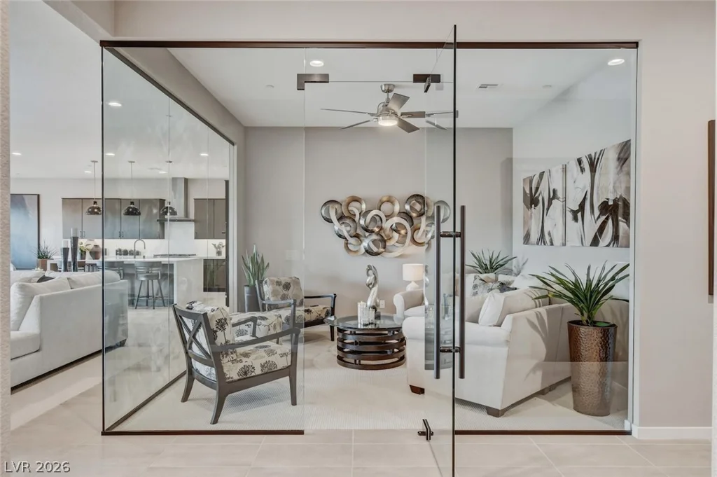 5702 Kings Bluff, Las Vegas, NV 89131