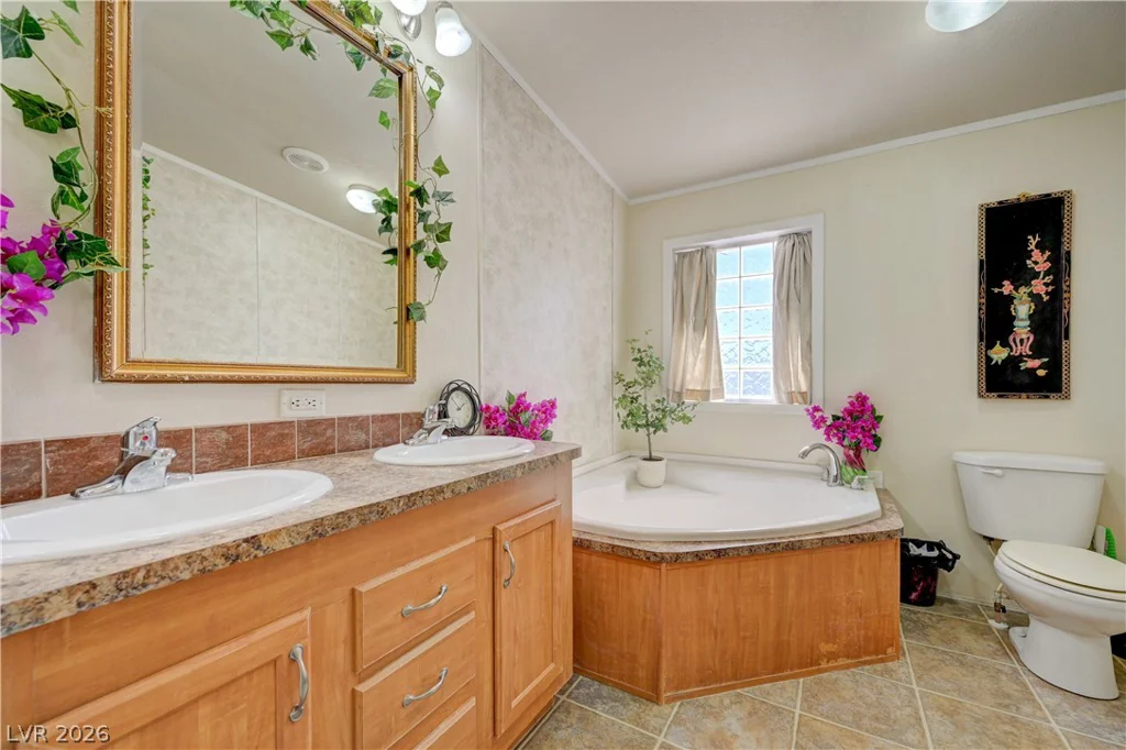 9050 Alpine Ridge, Las Vegas, NV 89161