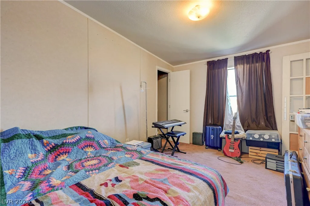 9050 Alpine Ridge, Las Vegas, NV 89161
