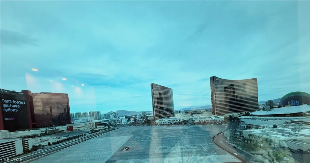 2000 Fashion Show, Las Vegas, NV 89109