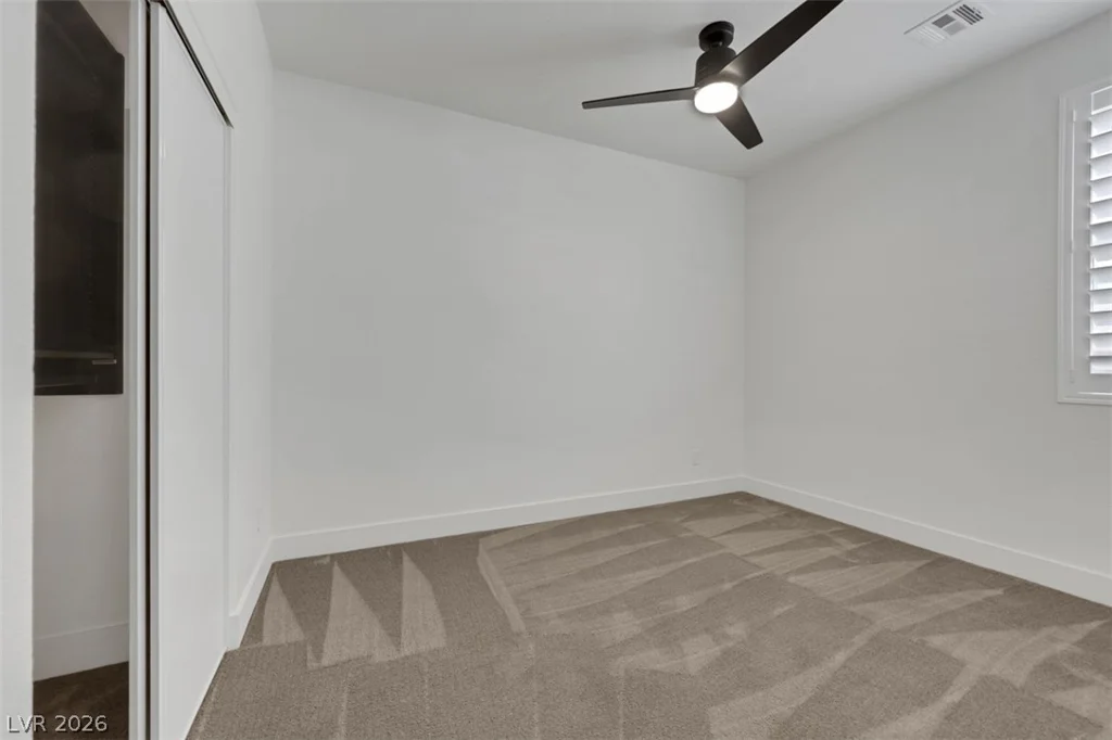 7035 Thistle Ridge, Las Vegas, NV 89166