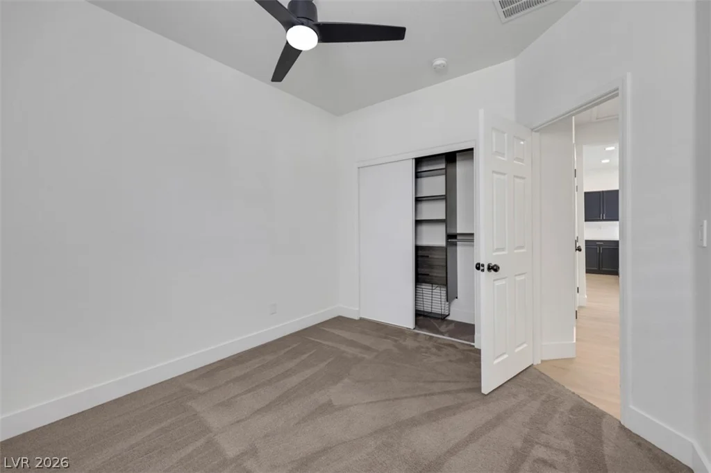 7035 Thistle Ridge, Las Vegas, NV 89166
