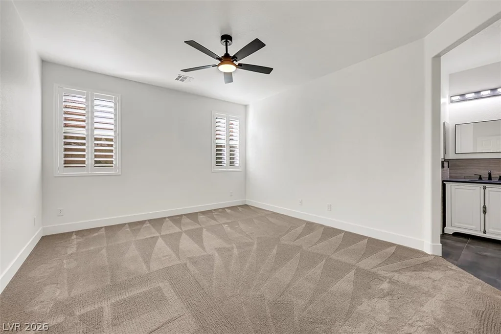 7035 Thistle Ridge, Las Vegas, NV 89166