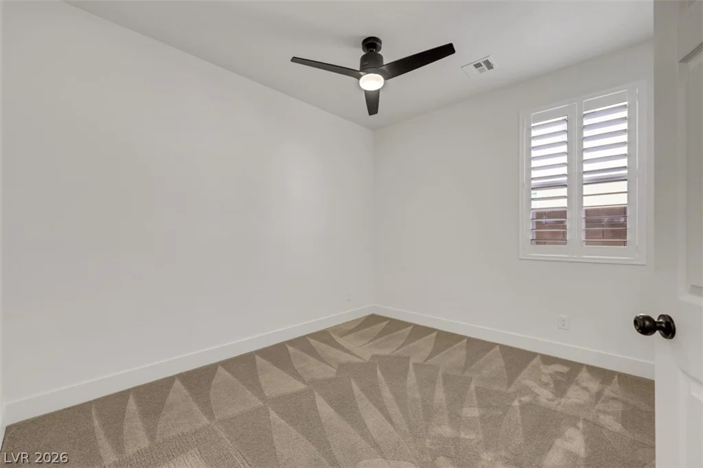 7035 Thistle Ridge, Las Vegas, NV 89166