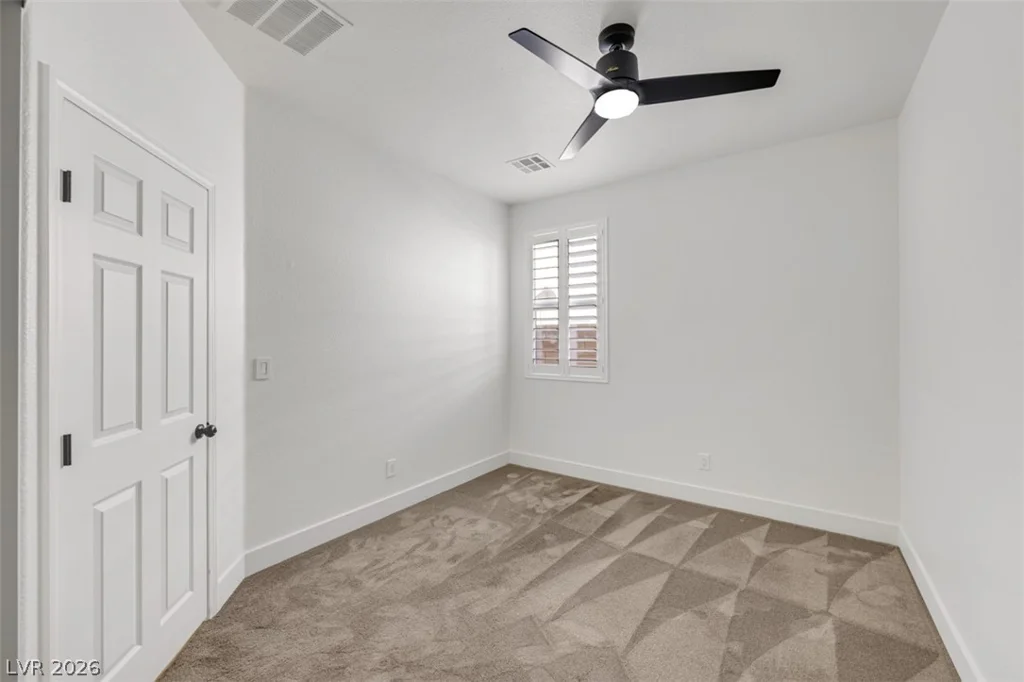 7035 Thistle Ridge, Las Vegas, NV 89166