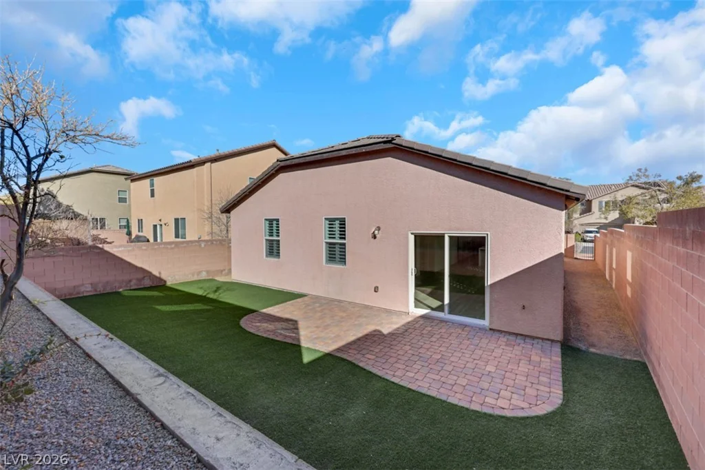 7035 Thistle Ridge, Las Vegas, NV 89166