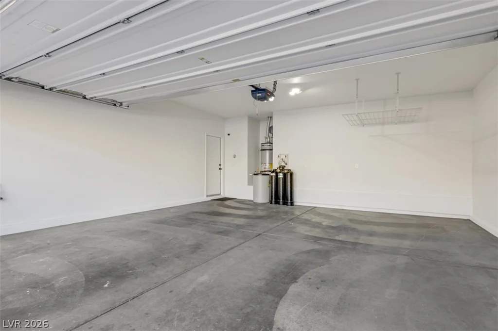 7035 Thistle Ridge, Las Vegas, NV 89166