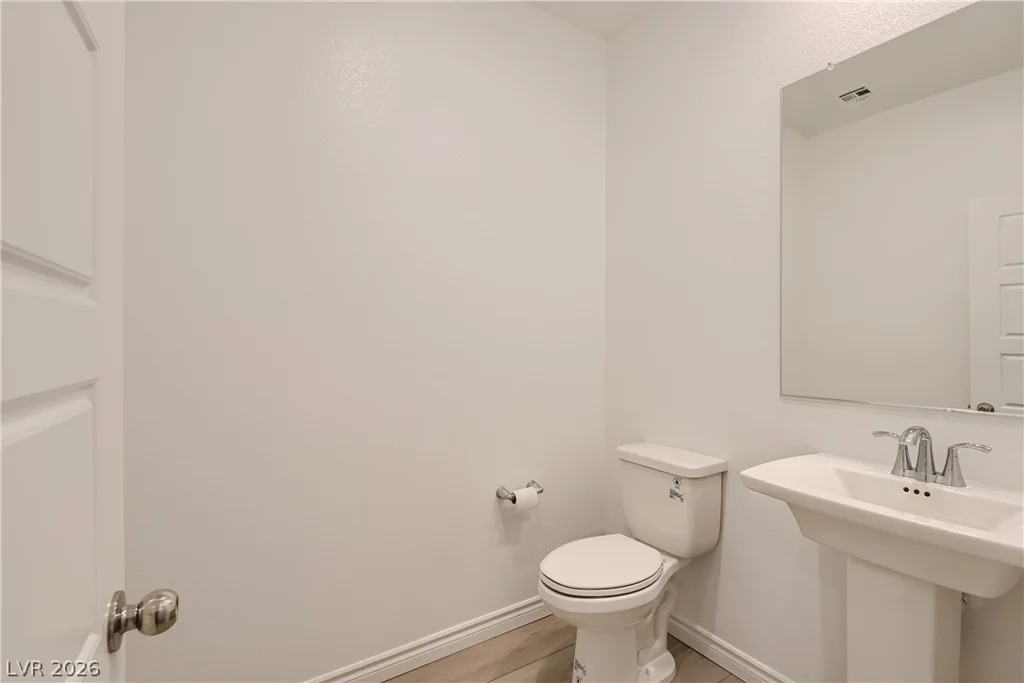 8352 Caldera Hills, Las Vegas, NV 89147
