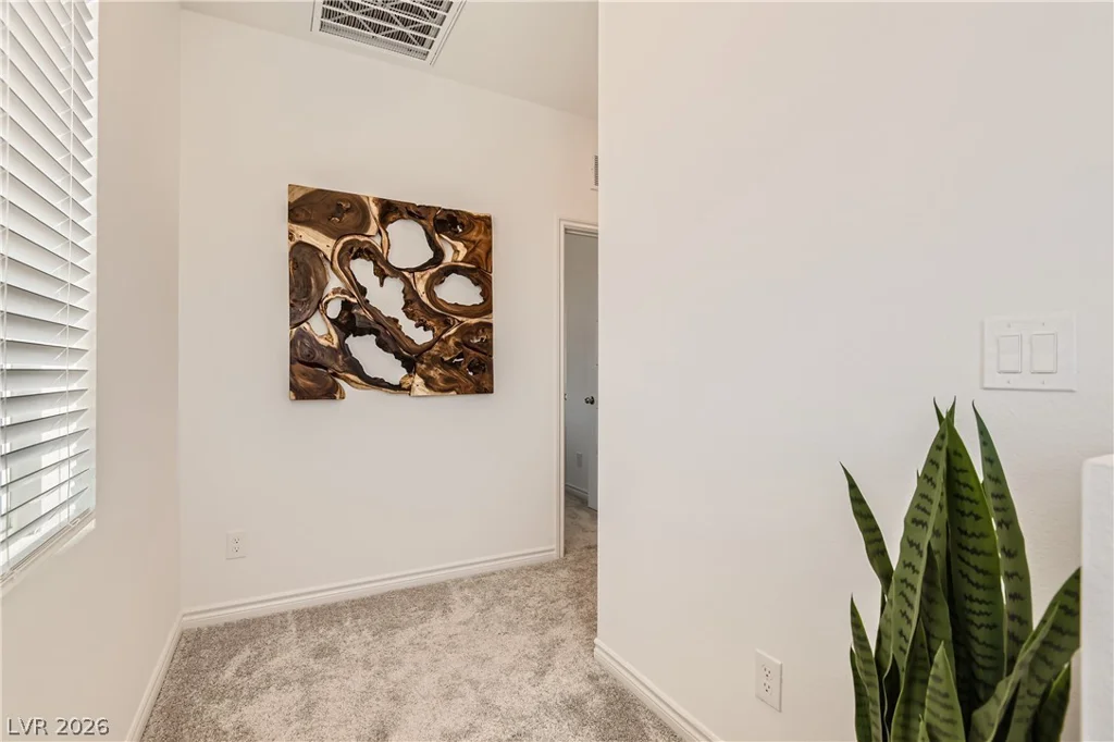8352 Caldera Hills, Las Vegas, NV 89147