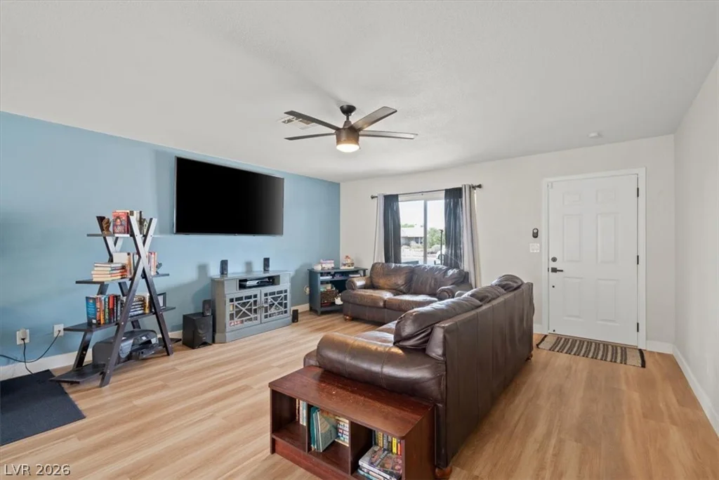 116 Glen Oak, Henderson, NV 89002