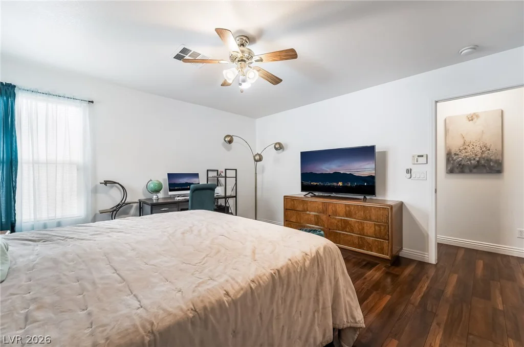 10374 Baby Bud, Las Vegas, NV 89183