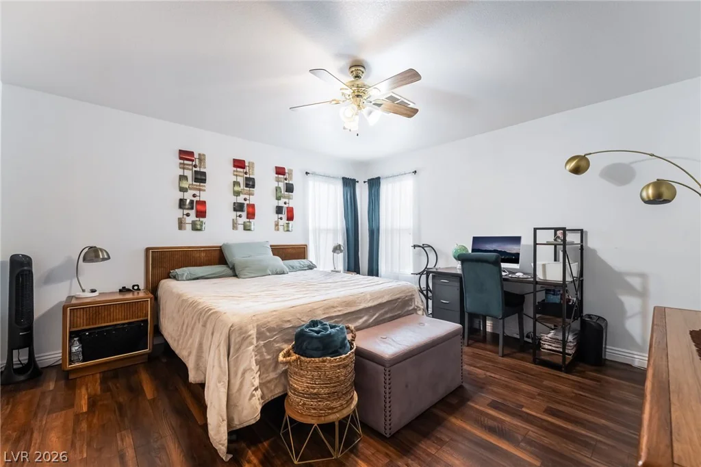 10374 Baby Bud, Las Vegas, NV 89183