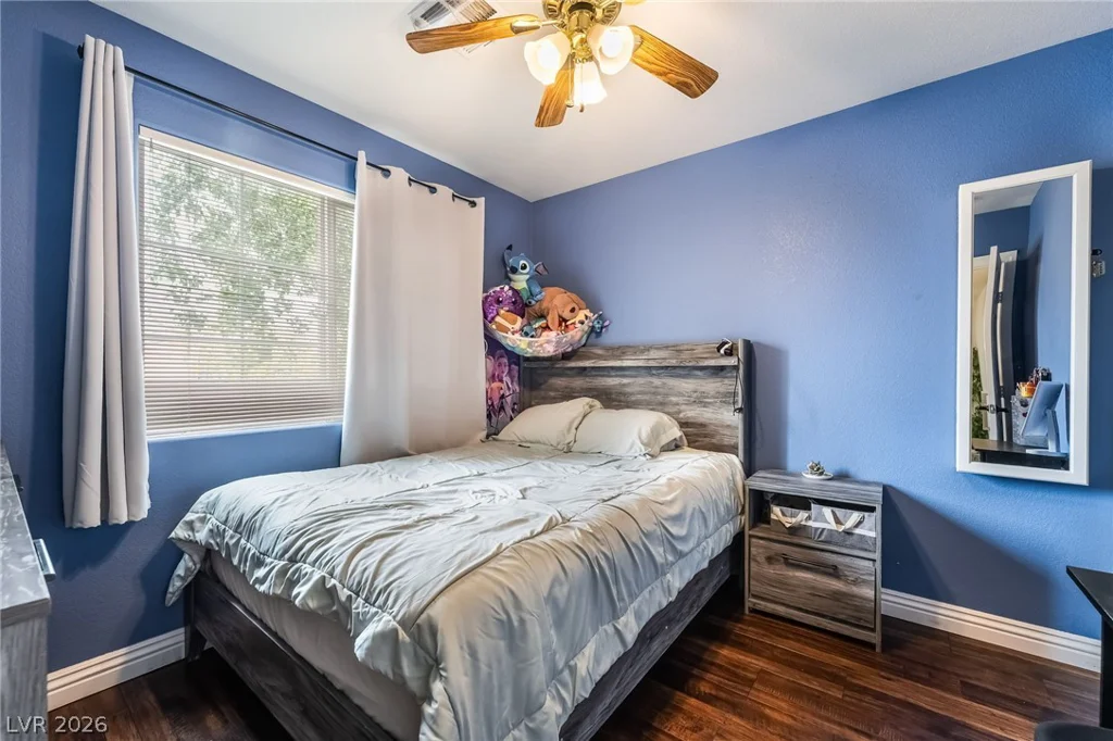 10374 Baby Bud, Las Vegas, NV 89183