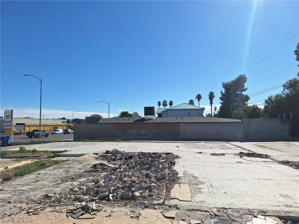 3187 Eastern, Las Vegas, NV 89169