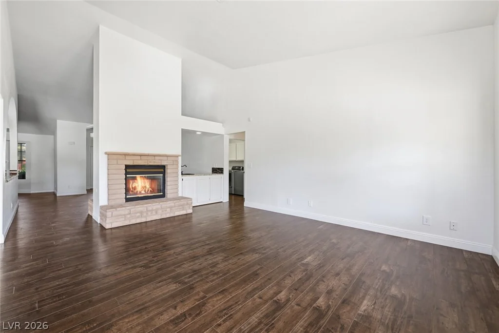 5548 Singing Hills, Las Vegas, NV 89130