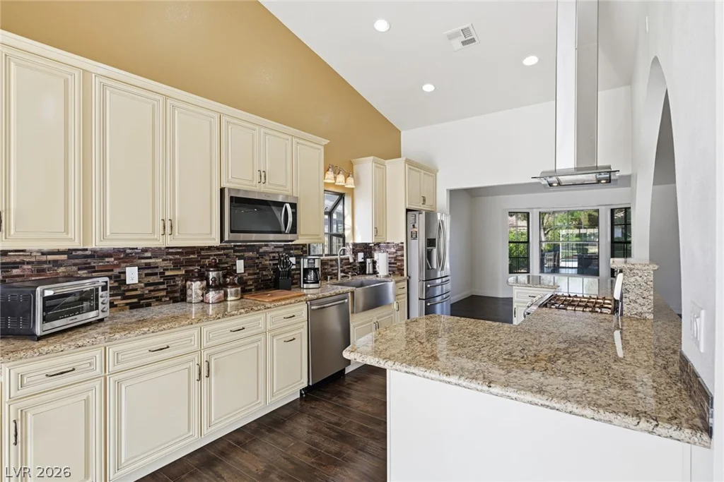 5548 Singing Hills, Las Vegas, NV 89130