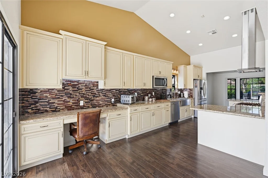 5548 Singing Hills, Las Vegas, NV 89130