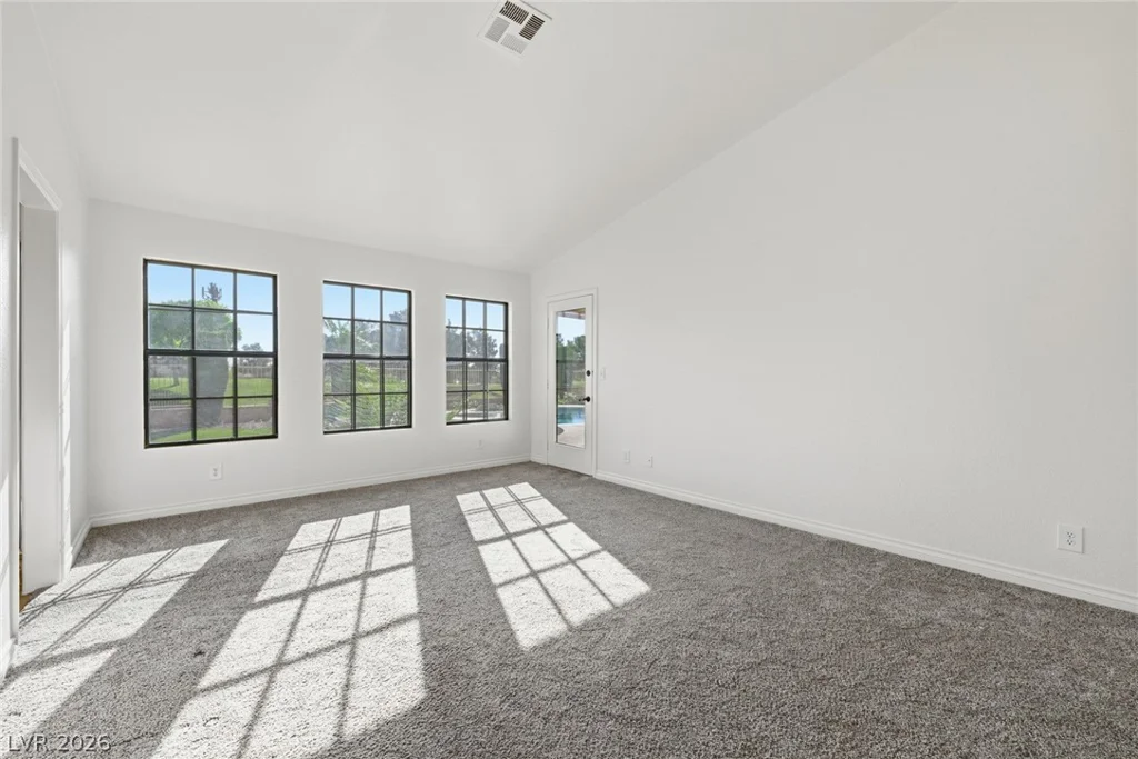 5548 Singing Hills, Las Vegas, NV 89130
