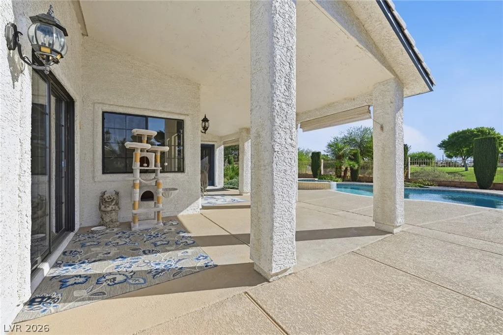5548 Singing Hills, Las Vegas, NV 89130