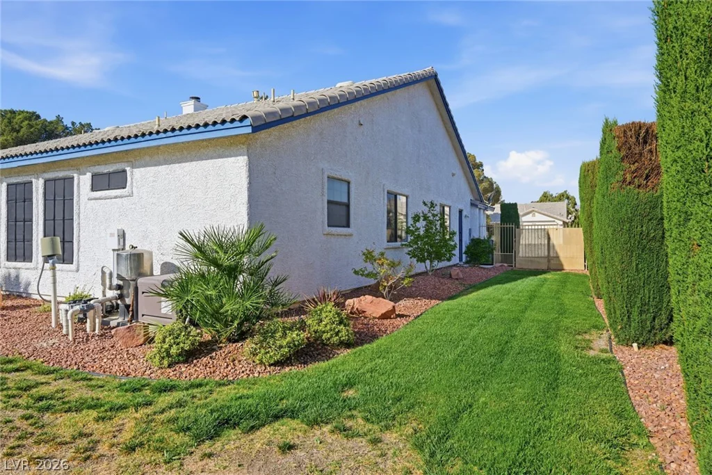 5548 Singing Hills, Las Vegas, NV 89130