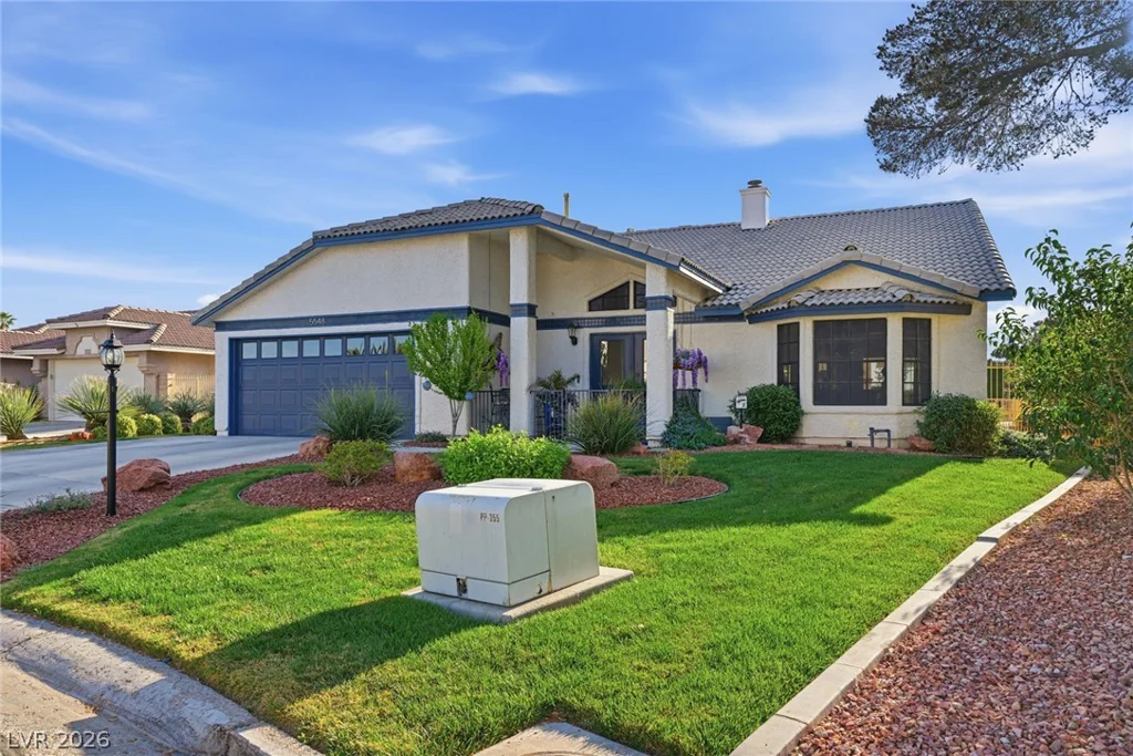 5548 Singing Hills, Las Vegas, NV 89130