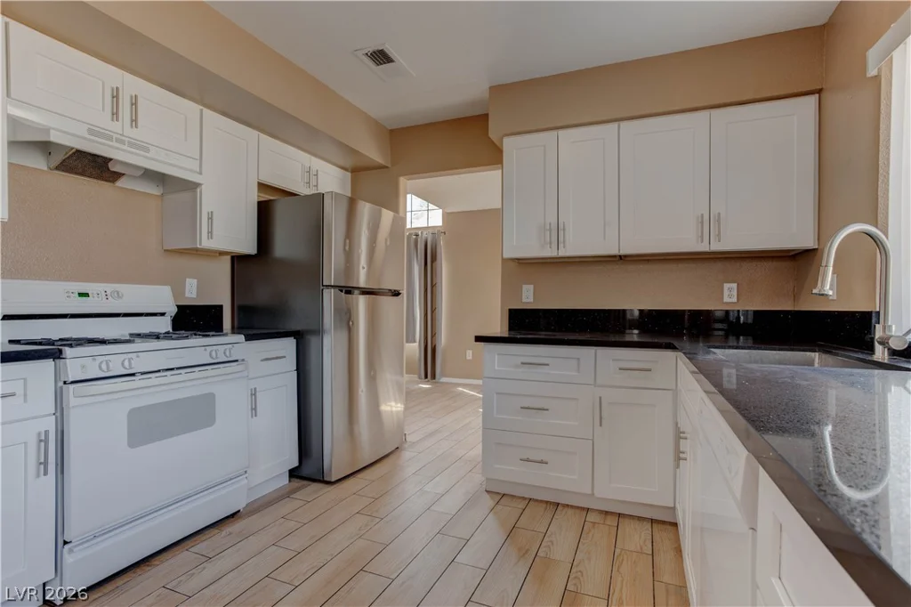 4140 Compass Rose, Las Vegas, NV 89108