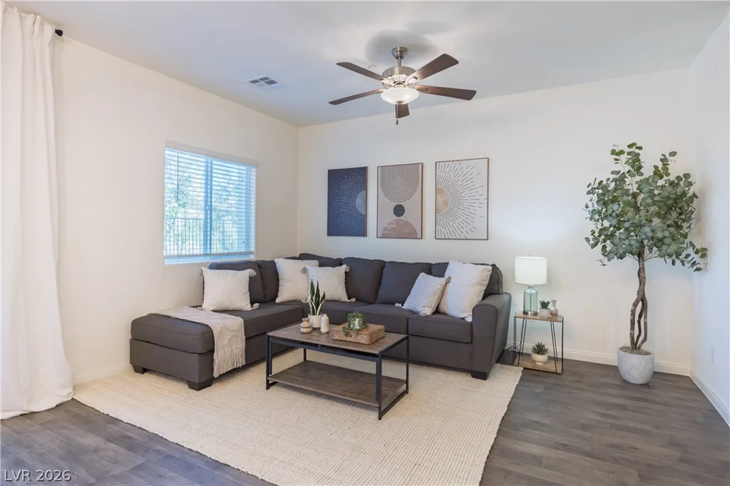 544 Thistleberry, Henderson, NV 89044