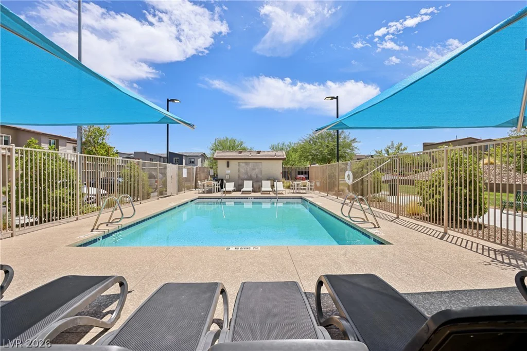 544 Thistleberry, Henderson, NV 89044