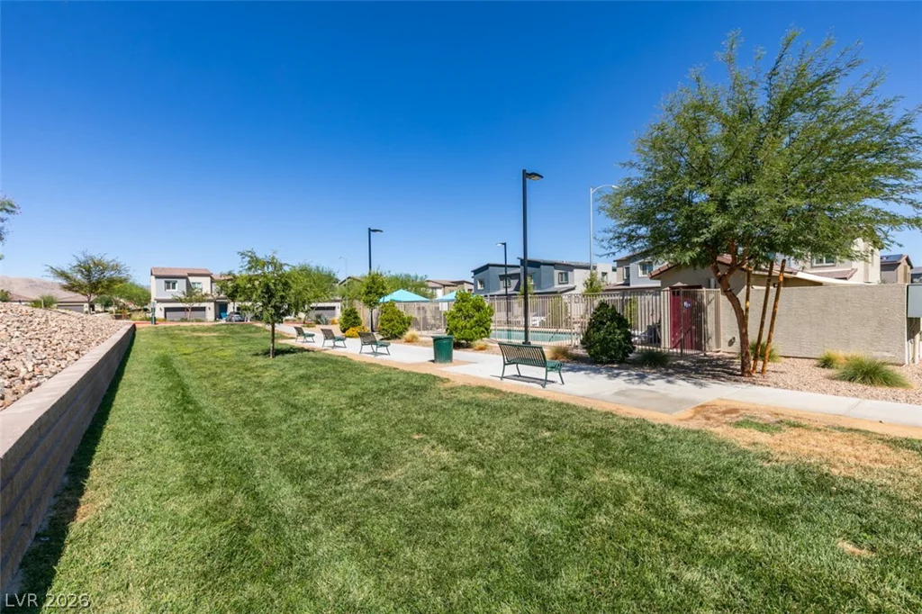 544 Thistleberry, Henderson, NV 89044