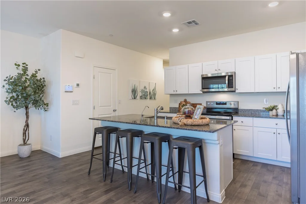 544 Thistleberry, Henderson, NV 89044