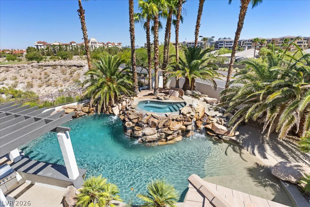 9252 Tournament Canyon, Las Vegas, NV 89144