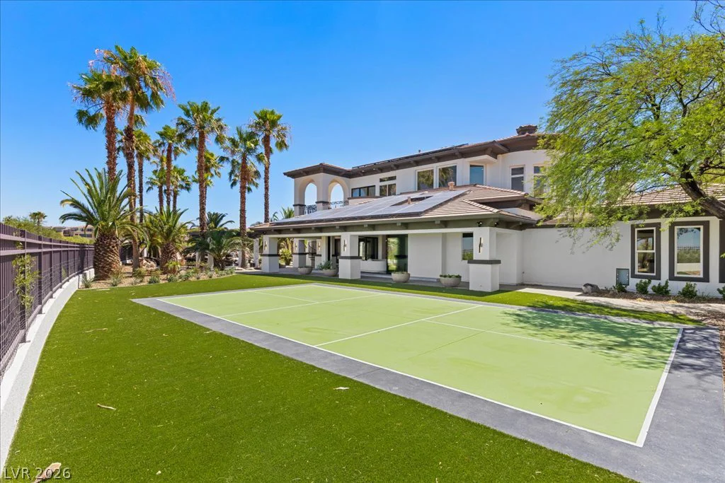 9252 Tournament Canyon, Las Vegas, NV 89144
