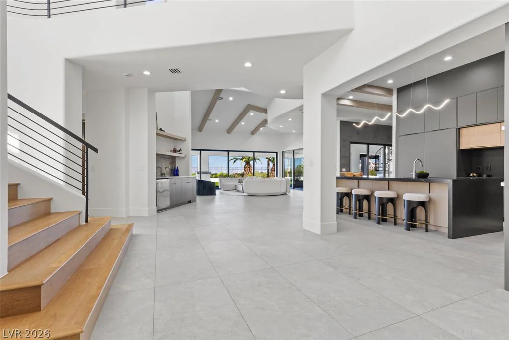 9252 Tournament Canyon, Las Vegas, NV 89144