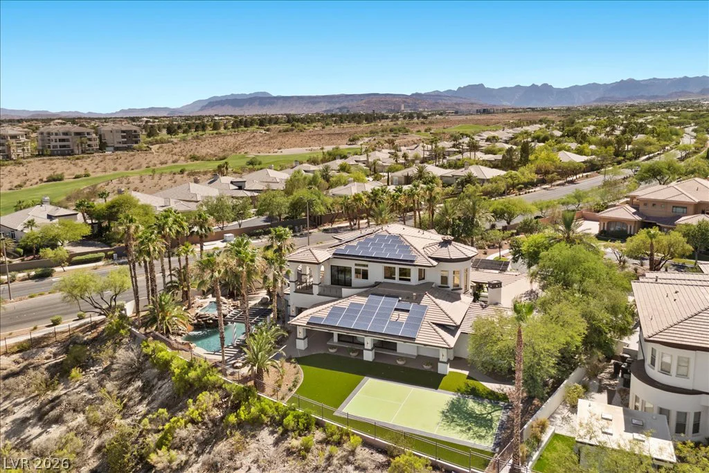 9252 Tournament Canyon, Las Vegas, NV 89144