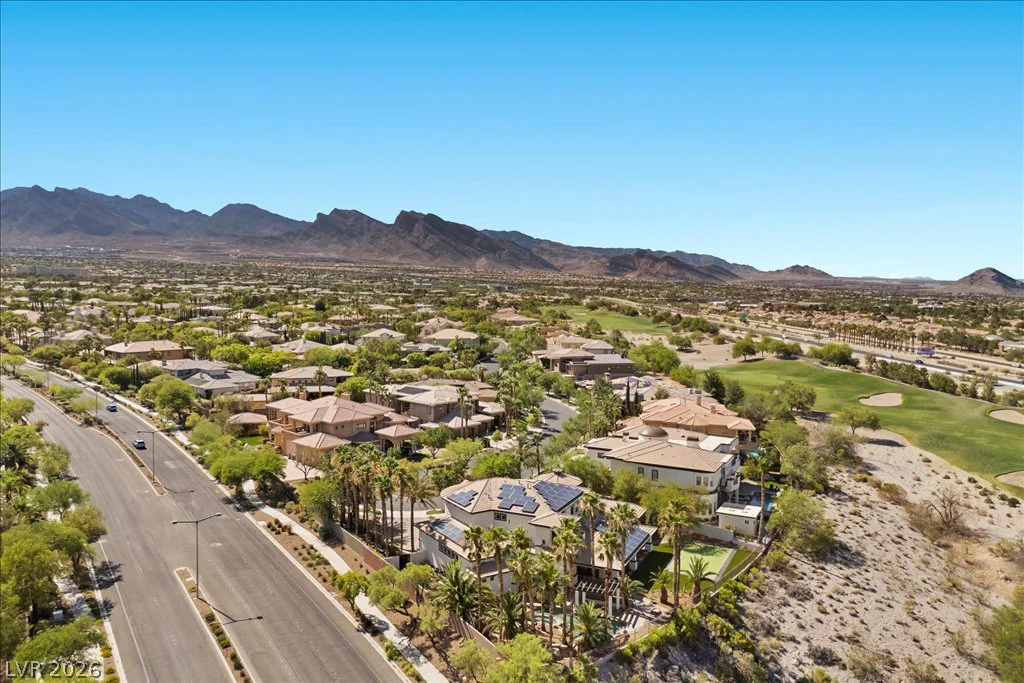 9252 Tournament Canyon, Las Vegas, NV 89144