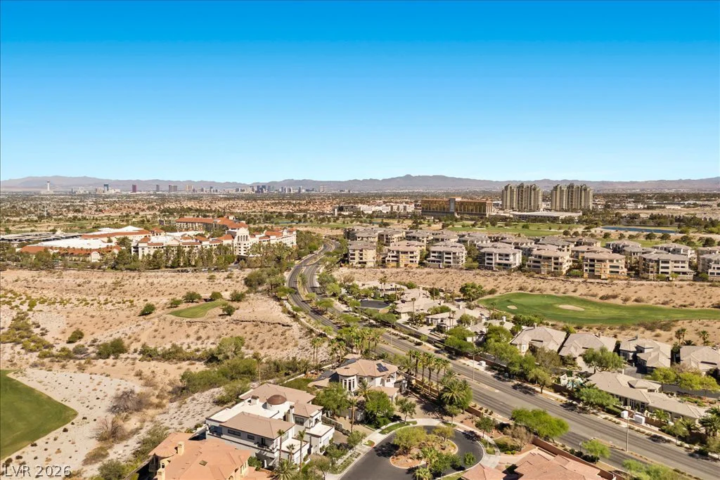 9252 Tournament Canyon, Las Vegas, NV 89144