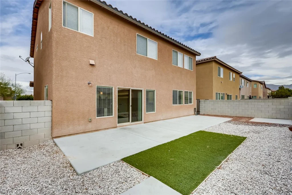 5428 Emerald Basin, North Las Vegas, NV 89031