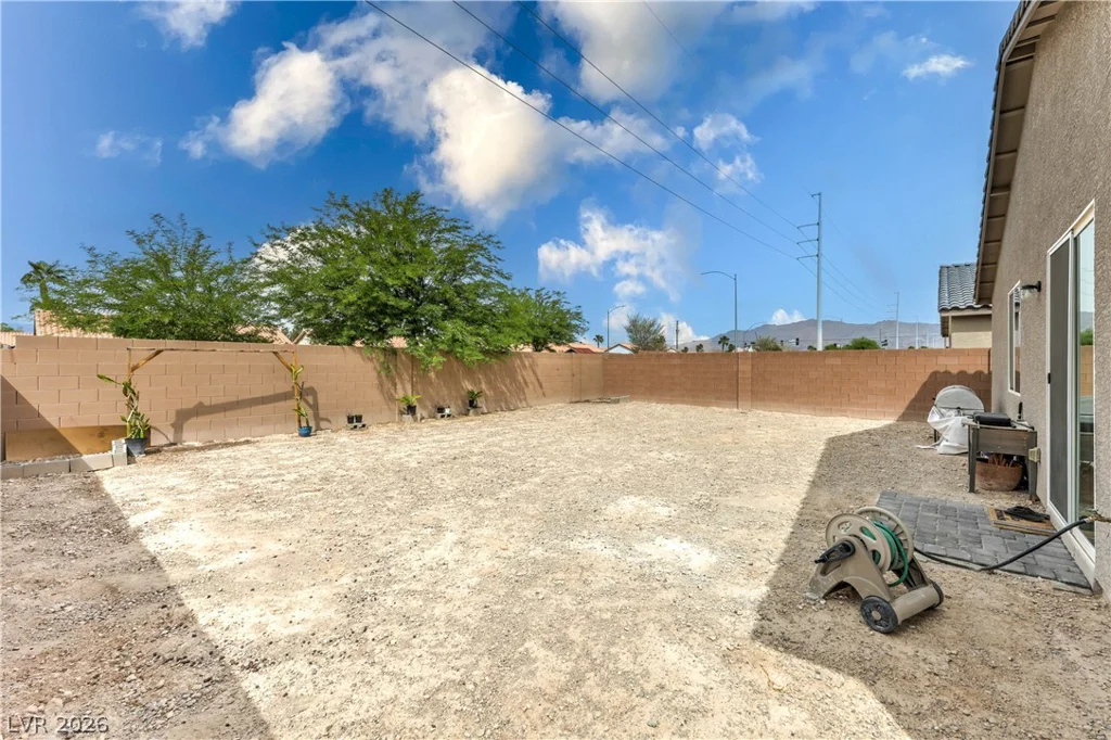 5123 Stonecrop, North Las Vegas, NV 89031
